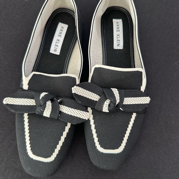 Anne Klein Black and White Loafers